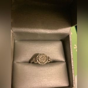 1/2 CT T.W. Diamond Engagement Ring